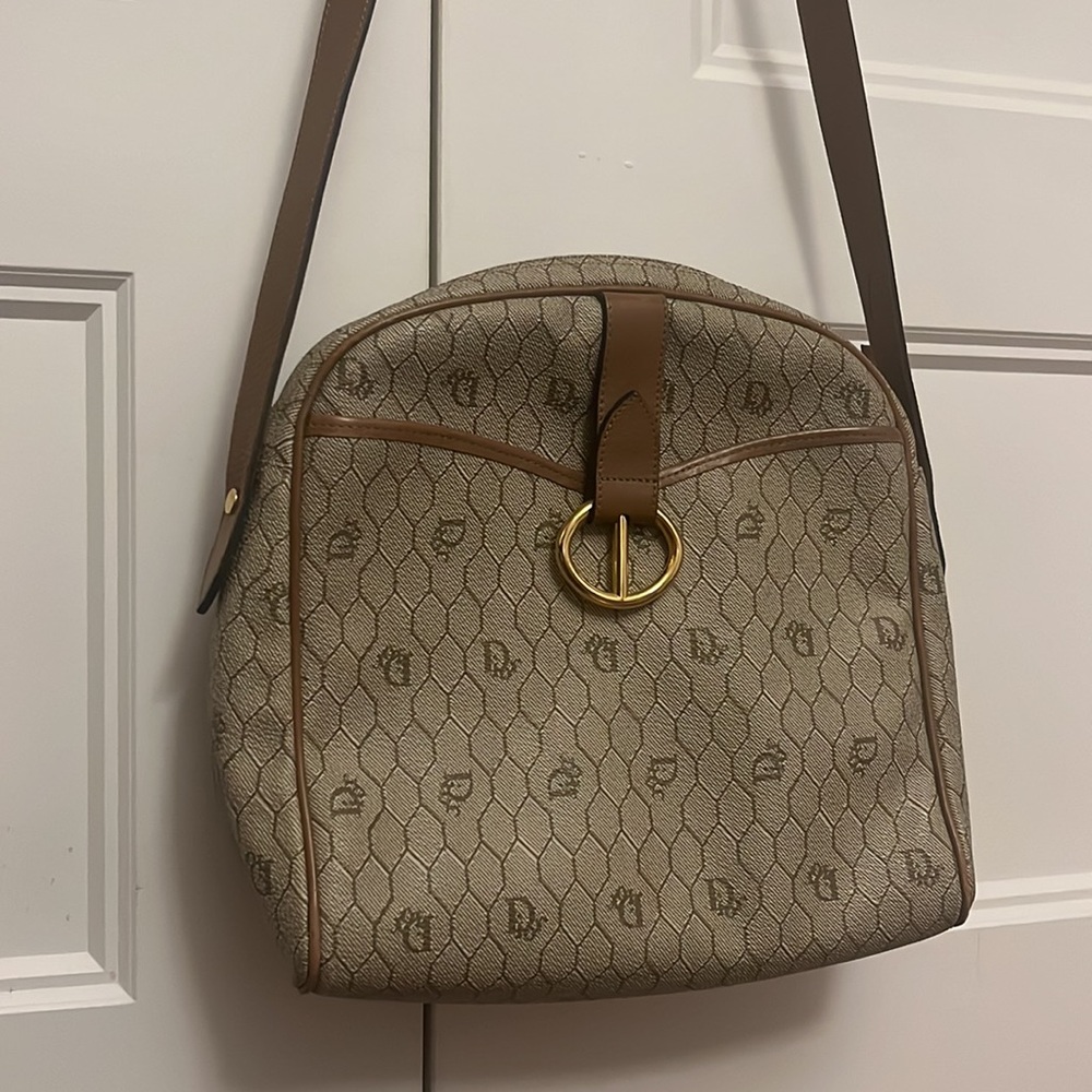 Stunning Vintage Authentic Christian Dior vintage honeycomb cross boat bag purse